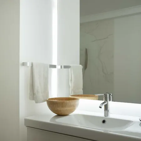 아파트 Elegant 3-bed Family House With Large Pool Area